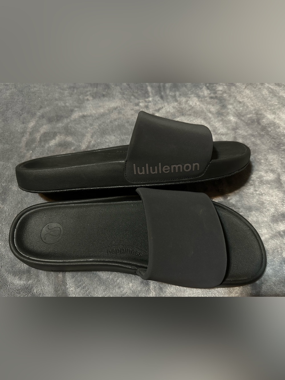 Lululemon slides size 12 men’s